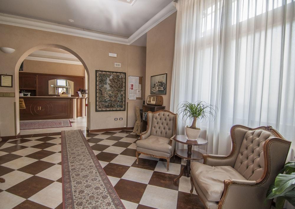 Hotel Flora Stresa Esterno foto