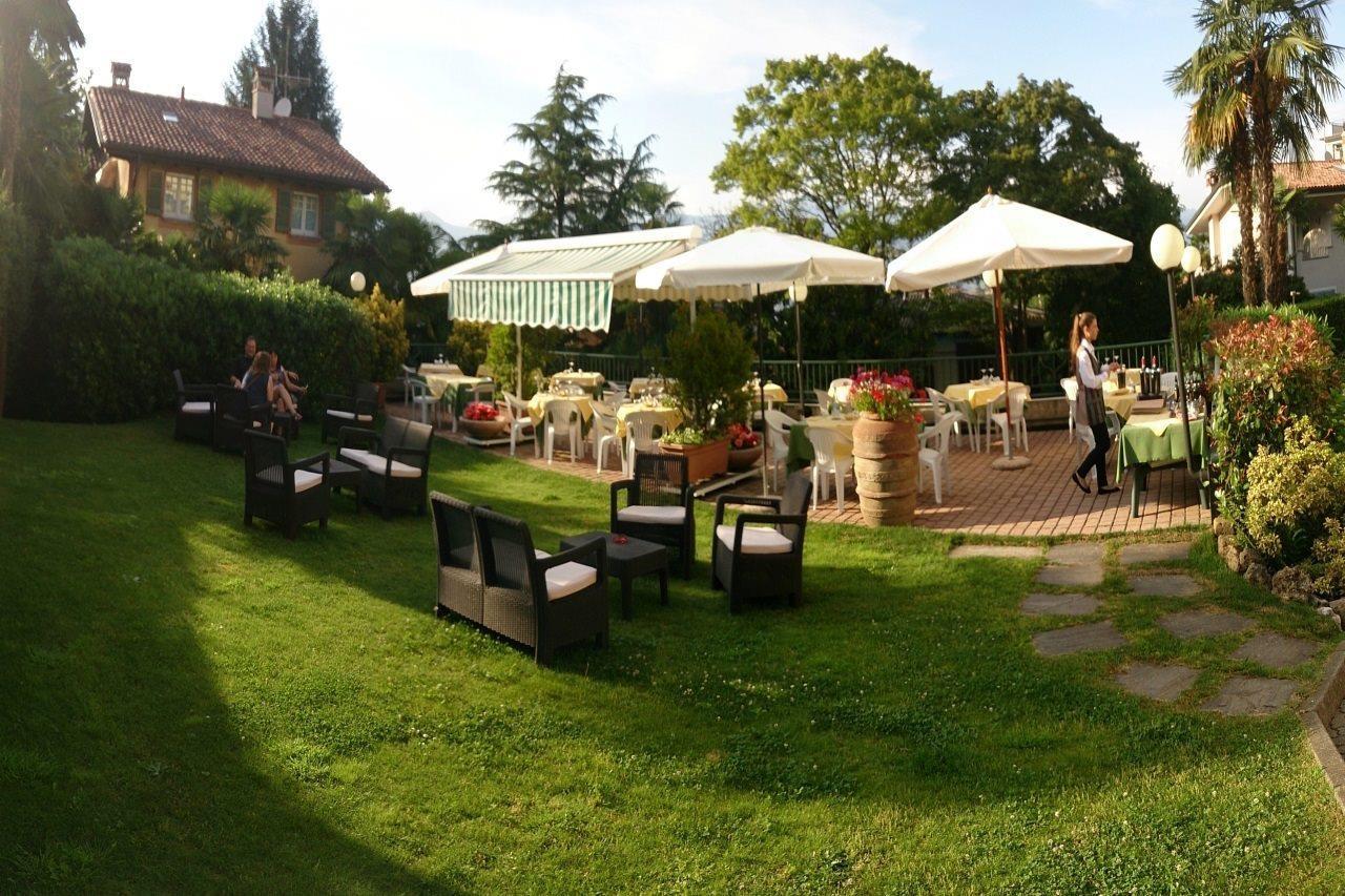 Hotel Flora Stresa Esterno foto