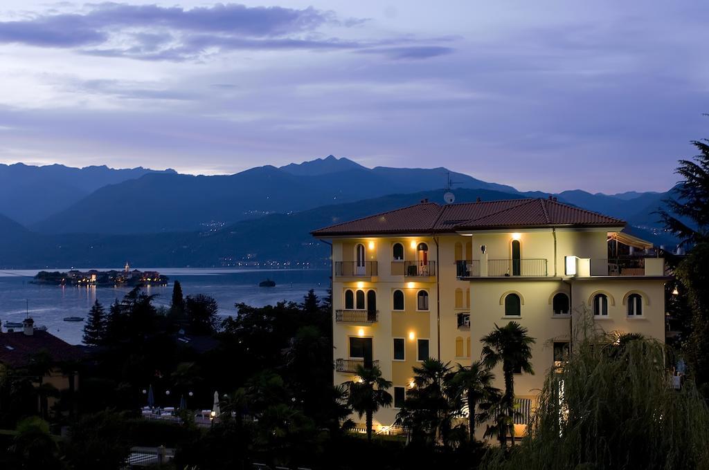 Hotel Flora Stresa Esterno foto